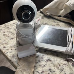 Baby Monitor 