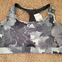 New Adidas sport bra medium soport size 40DD or XL DD