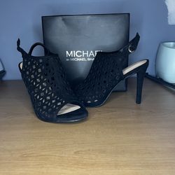 Michael Shannon Heels