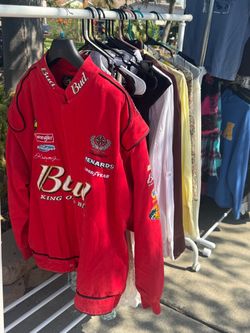 TRENDY, VINTAGE, Y2K clothing — YARD SALE, ends 9pm TODAY