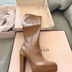 Brown boots