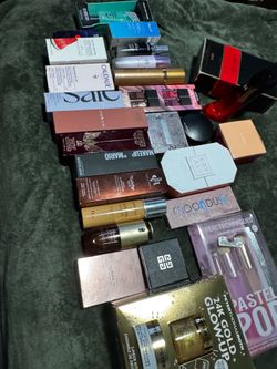 Make up skin care fragrance bundle Make up skin care fragrance bundle
