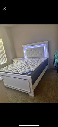 Bedroom Set with lights