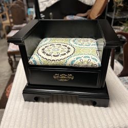 Repurposed Farmhouse Toddler Seat with Storage