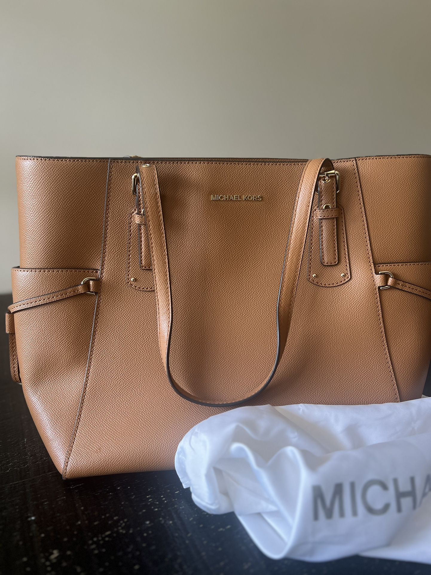 Michael Kors large leather Tote $40/OBO