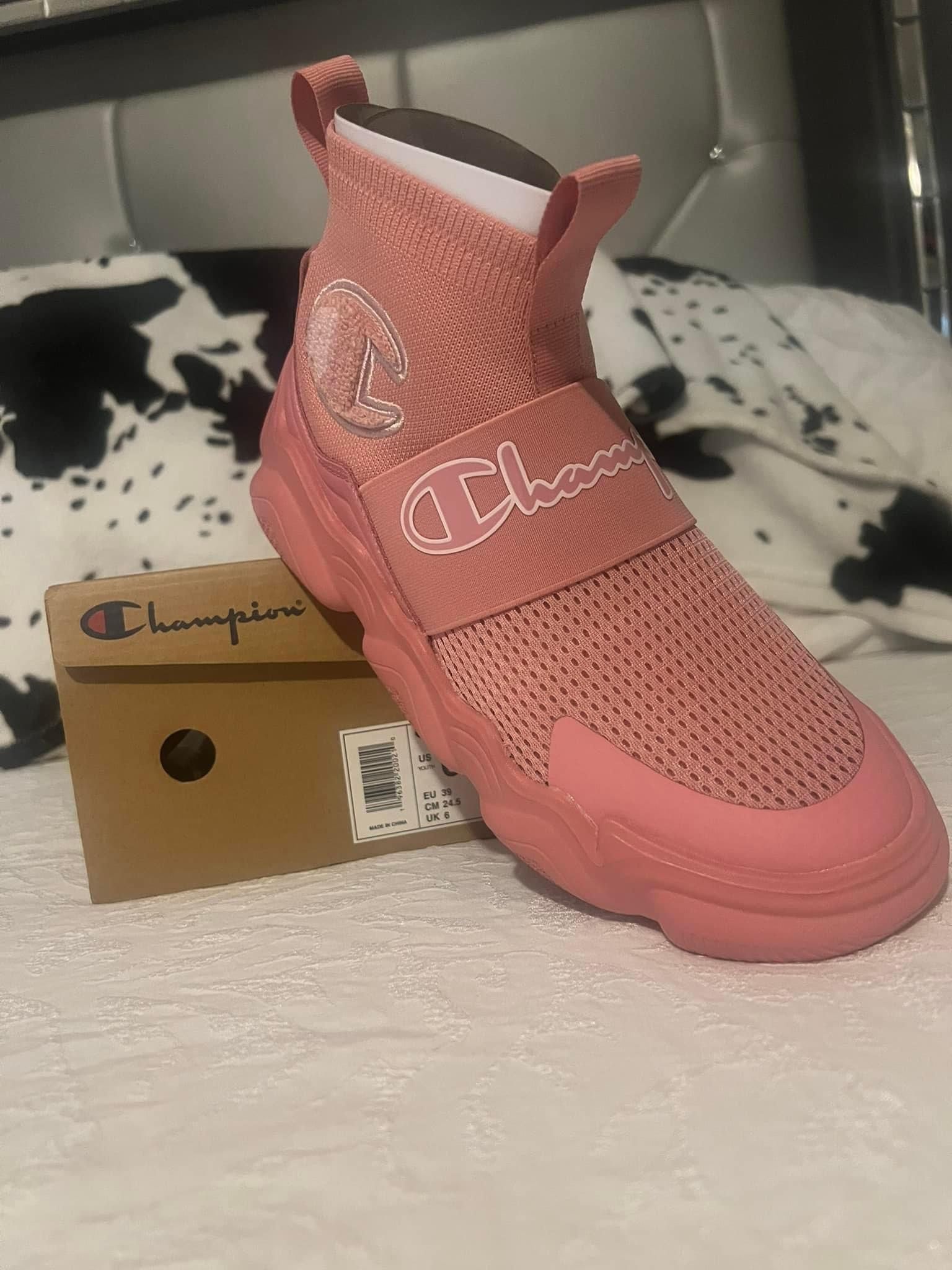 Nuevos Champions Size 6.5