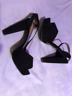 Heels Black Size 9