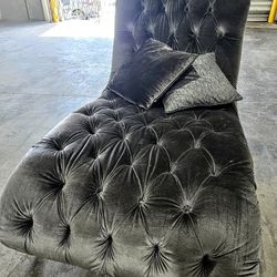 Couch Sofa Divan As New