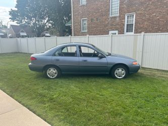 1999 Ford Escort