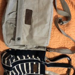 Abercrombie & Fitch Tote Bag & Messenger Bag