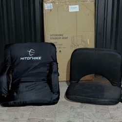 Mismatch Portable Bleacher Seats (Black Leather Stadium Seats)