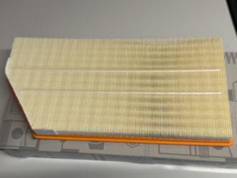 GLE450 / GLE53 AMG  / CLS450 E 450 Mercedes Benz Air Filter  - A 642 094 21 04