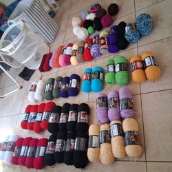 Yarn Avalble In HUDSON