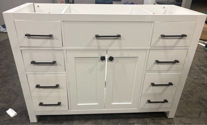 Bathroom cabinet
