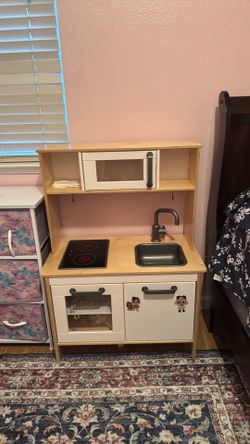 Kids kitchen