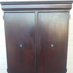 Armoire