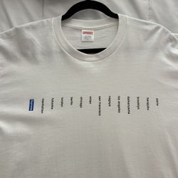 Men’s Supreme Location Tee (L)