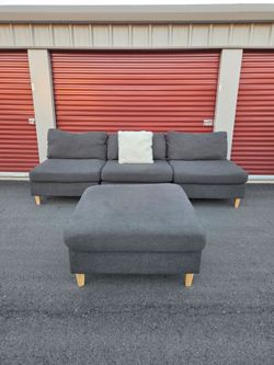 Gray Modular Sofa Sectional + Ottoman / Free Delivery