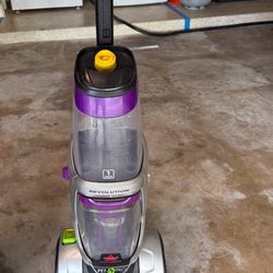 Bissell Carpet Cleaner with Attachments