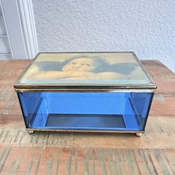 Angel jewelry box