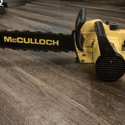 McCulloch 12” Chain Saw- 1988 Electramac Vintage- Works Great! **Very Rare Collectible**Super Clean!