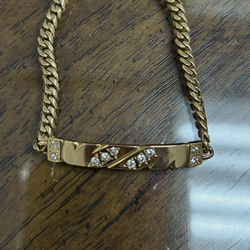 18k solid gold bracelet with diamond pick up only!!