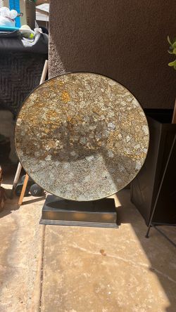 Gold and silver crackled mosaic