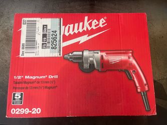 Milwaukee 1/2" Magnum Drill
