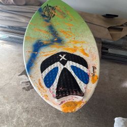 Skim board