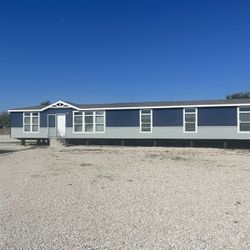 5 Bedroom 3 Bath Display Model