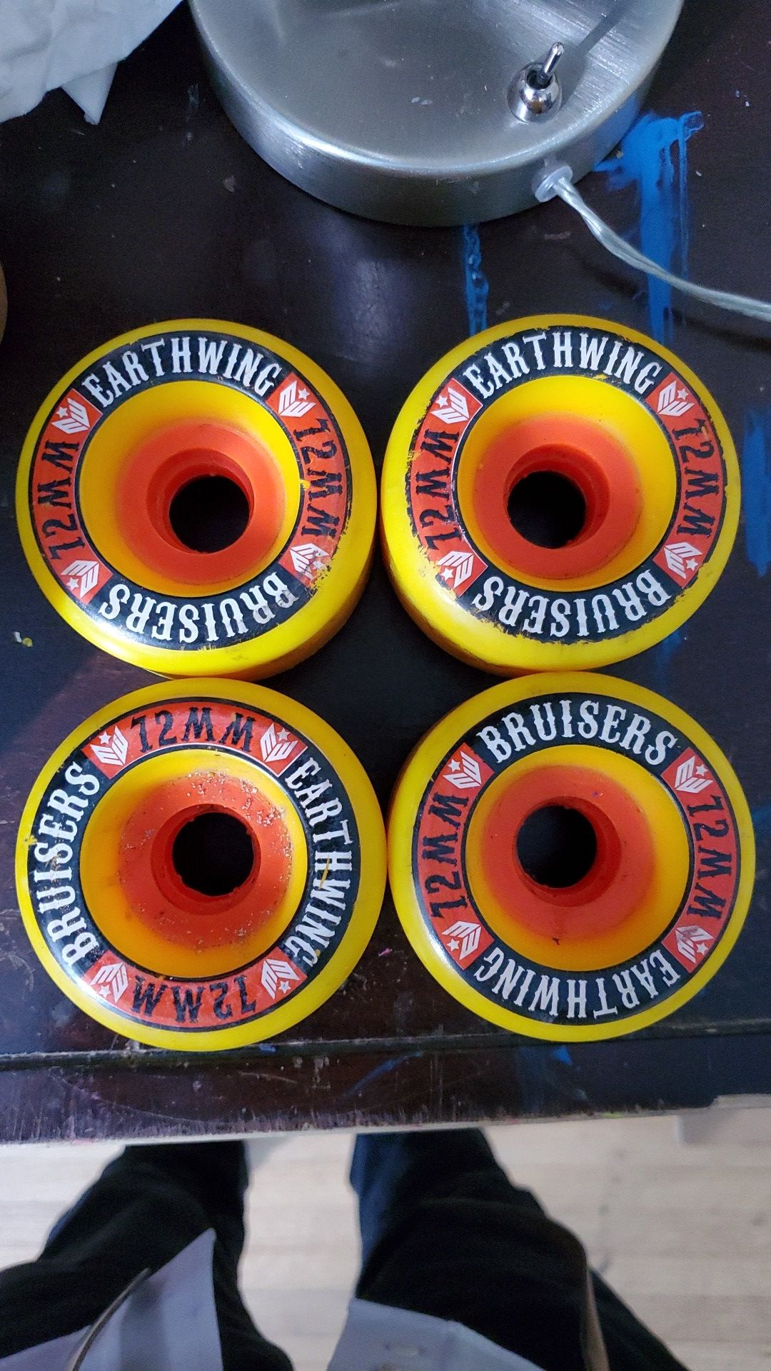 Earthwing bruisers 72mm 87a longboard wheels