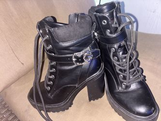 Black Boots (5 1\2)