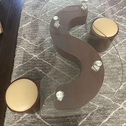 “S” Shaped Table With 2 Stools