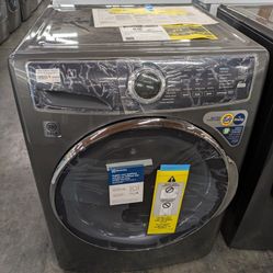 Electrolux ELFW7637AT
27 Inch Front Load Washer