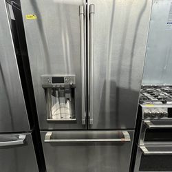 Cafe French Door Counter Depth Fridge Keurig K Cup Brewing System 