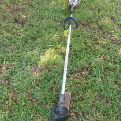 Lawn Mower/weed Eater Stihl Start Right Up  Straight Shaft Excellent Conditions Ready For Work. 