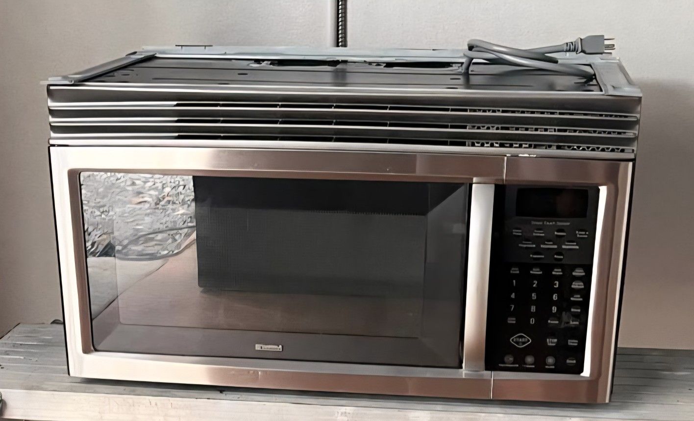 ✨️🚨🔆"Kenmore"🔆🚨✨️ S-Steel Microwave in Perfect Condition