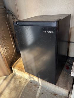 Black mini fridge
