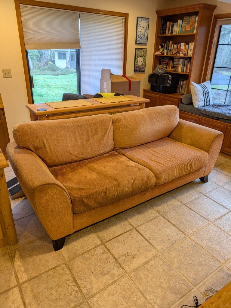 Free Couch