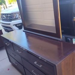Ashley Furniture California King Bedroom Set with Headboard, Bed Frame, Dresser, Mirror, Nightstand