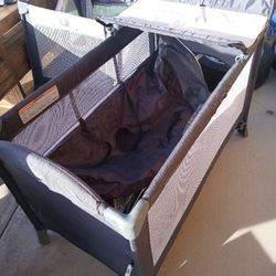 Portable Baby Crib