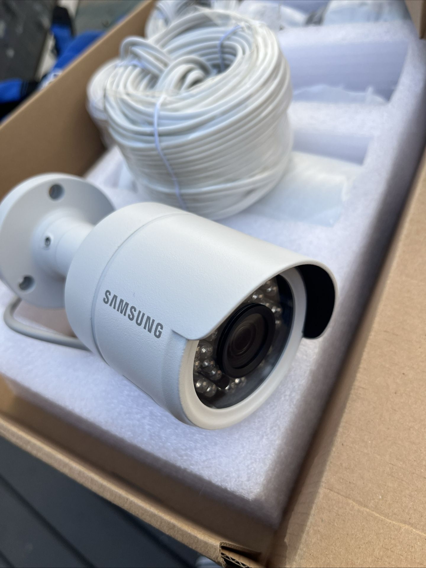 Samsung Wisenet SDC-9443BC 1080p Full HD Weatherproof Bullet Camera