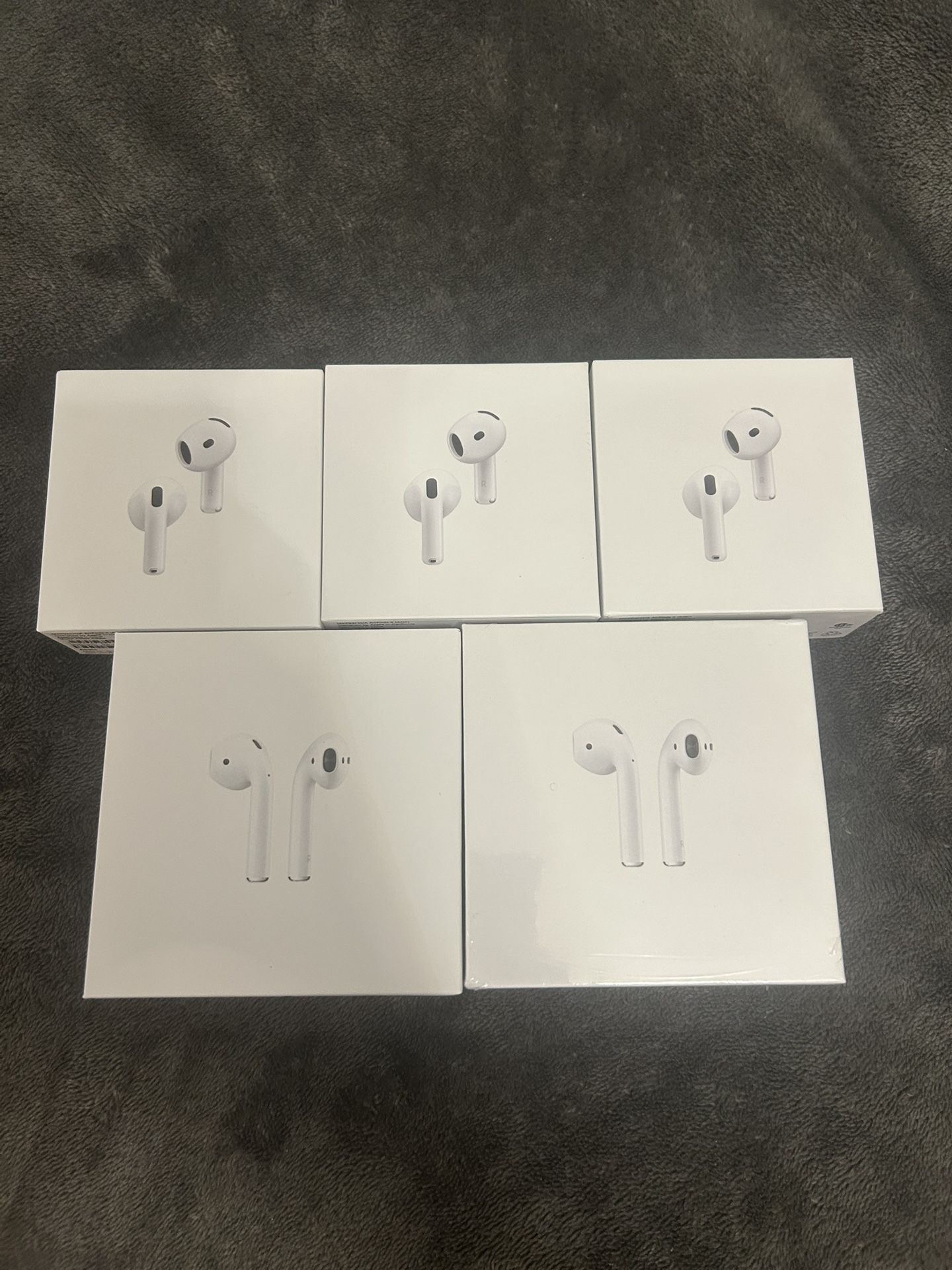 AirPods