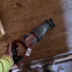 Milwaukee super sawzall