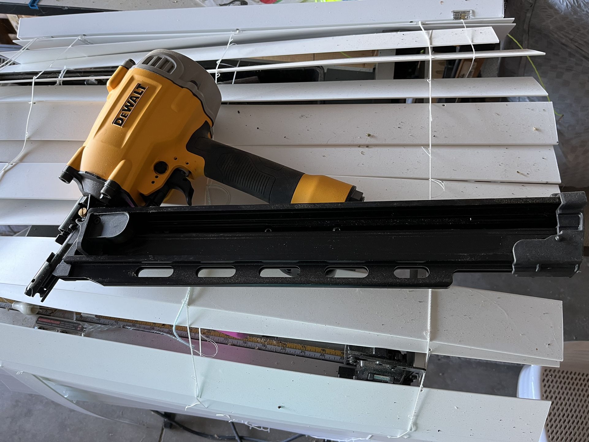 DEWALT DWF83PL Collated Framing Nailer, One Size, Yellow/Black