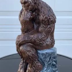 The Bigfoot thinker statue