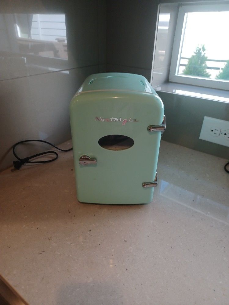 Nostalgia Retro Countertop Mini Fridge (or Warmer) Aqua 6 Cans Or Make-up Cooler