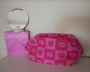 Benefit cosmetic bag & mirror set