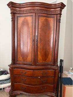 5 Piece Wooden Bedroom Set