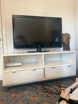 White TV Stand / Entertainment Center